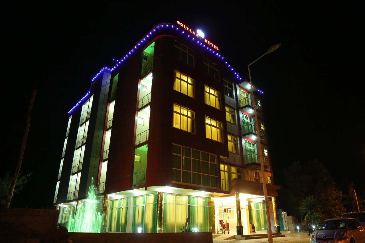 Solyana Hotel Bahir Dar Bagian luar foto