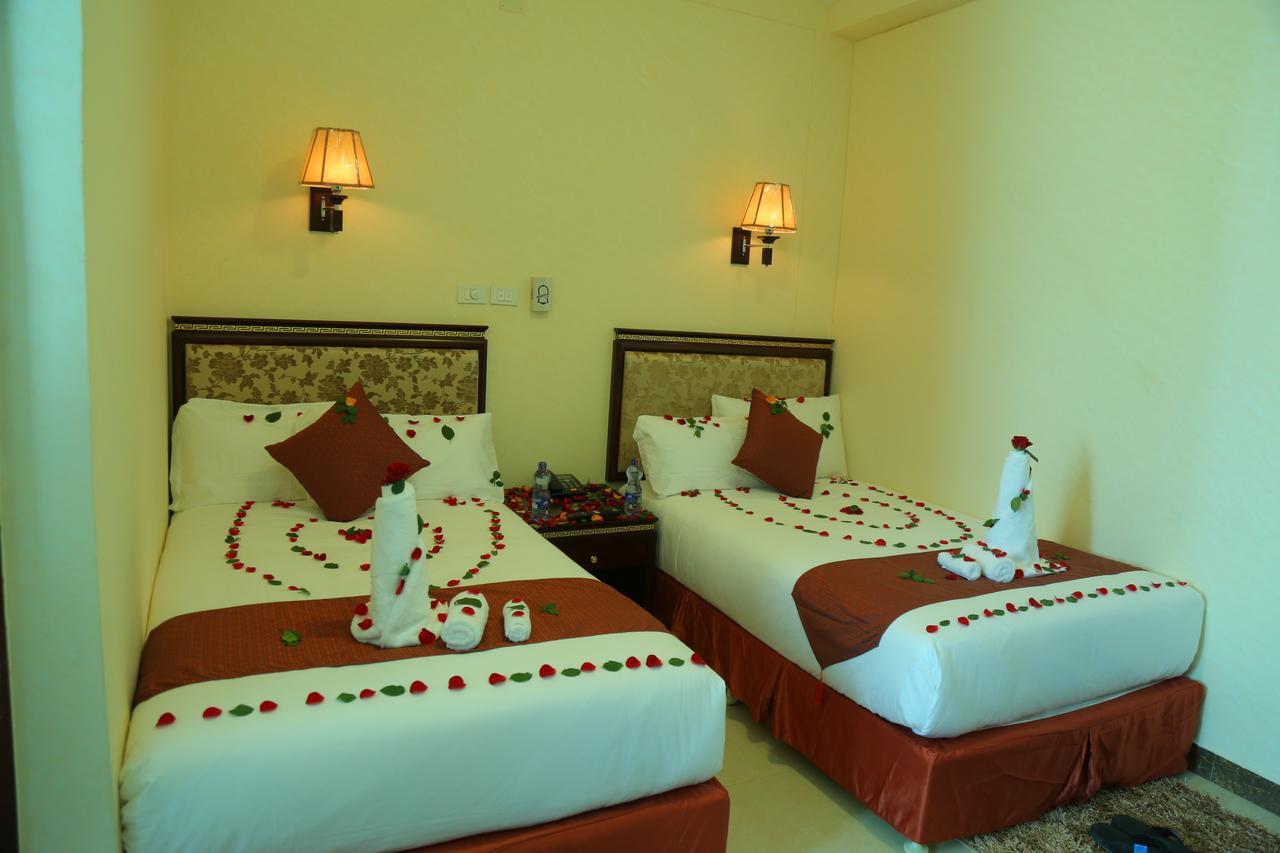 Solyana Hotel Bahir Dar Bagian luar foto