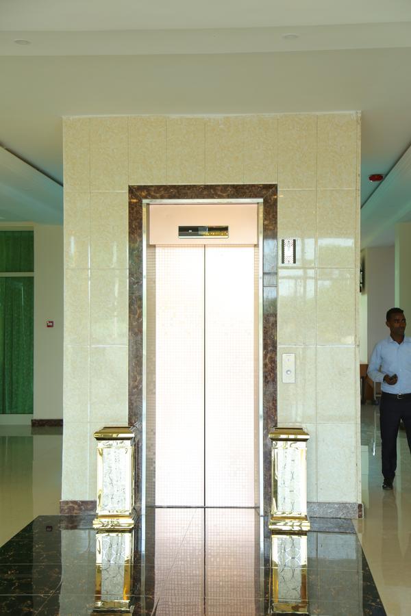 Solyana Hotel Bahir Dar Bagian luar foto