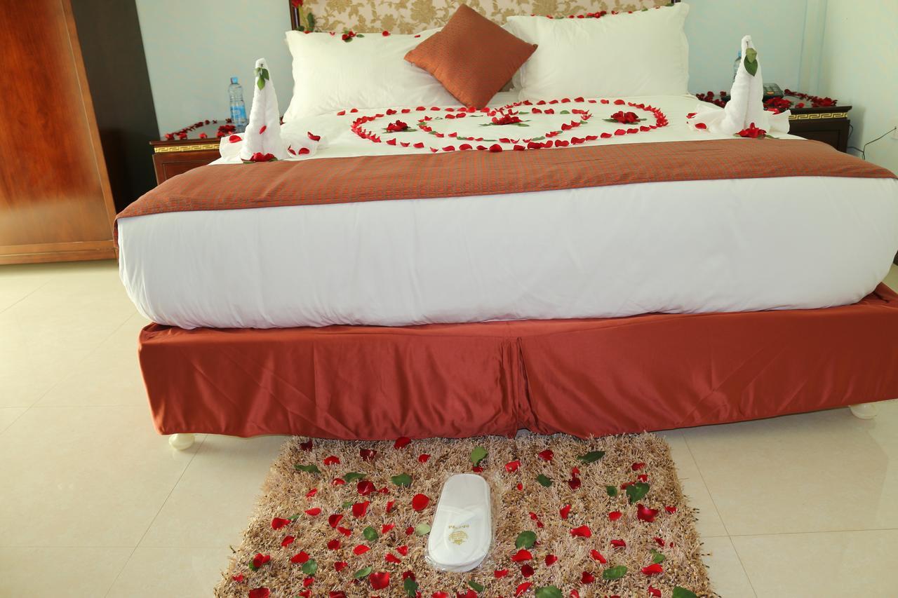 Solyana Hotel Bahir Dar Bagian luar foto